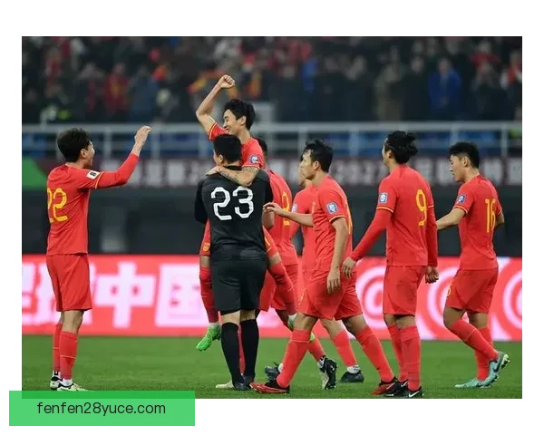 国足四比一击败新加坡重燃出线希望年轻阵容展现久违进攻活力时刻